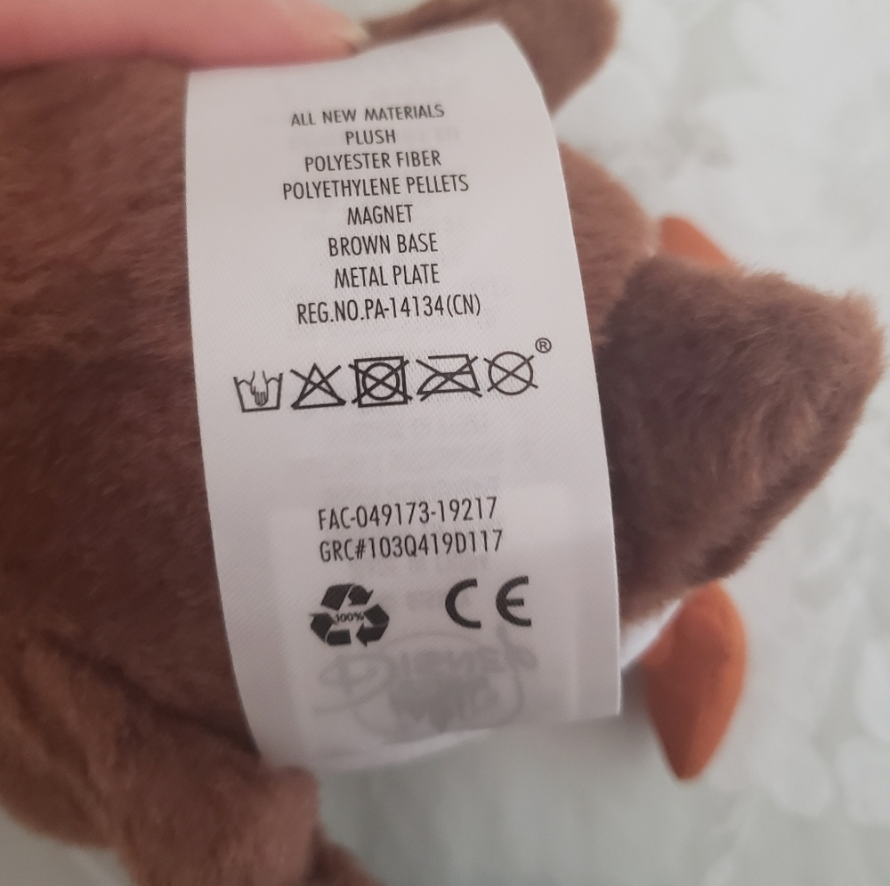Disney Parks Star Wars Porg Mini Magnetic Shoulder Plush NWT - Picture 3 of 8